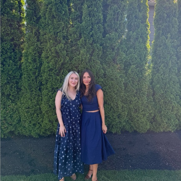 Brand Refresh ~ Meet your Seller🍍🍣🌴☀️🦋 - Picture 7 of 11